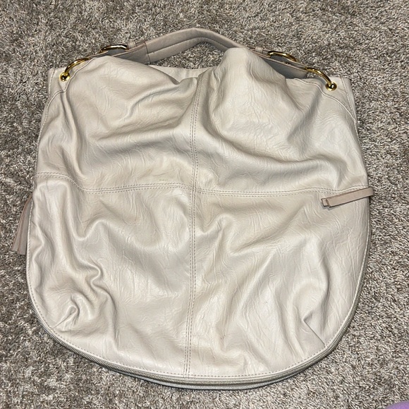 Vintage Mark. Avon Expandable Faux Leather Shoulder Bag - Picture 5 of 10